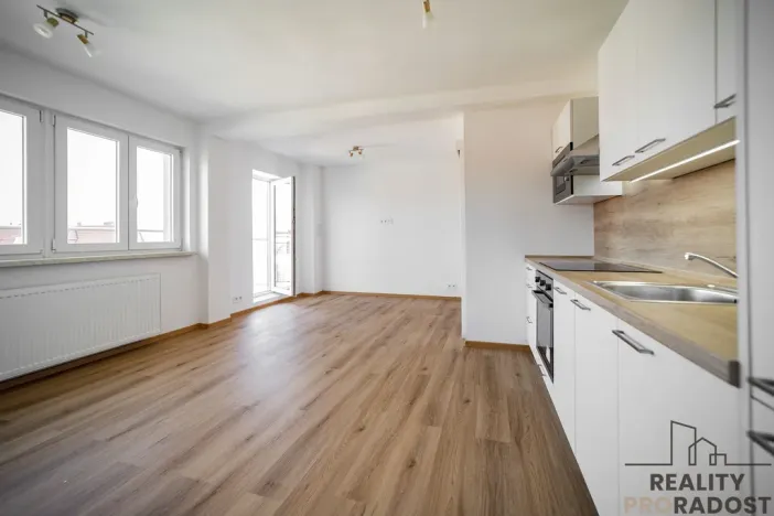 Pronájem bytu 2+kk, Ostrava - Moravská Ostrava, Nádražní, 40 m2