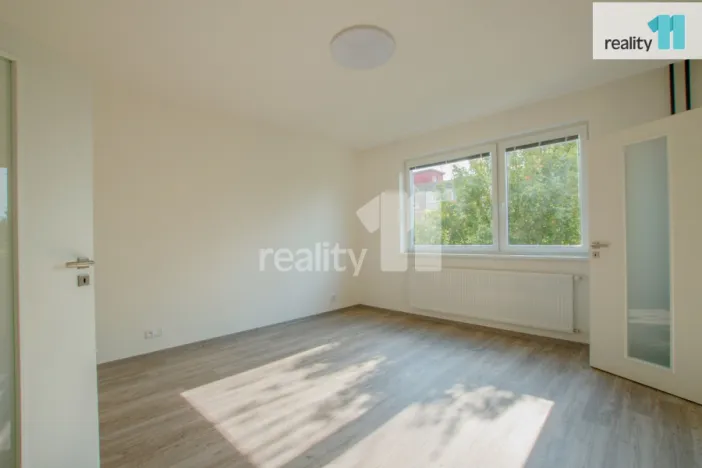 Pronájem bytu 2+1, Liberec - Liberec V-Kristiánov, Skalní, 52 m2