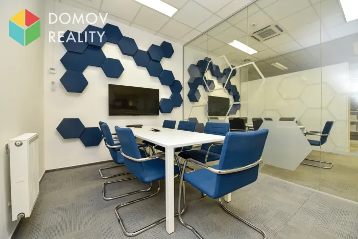 Pronájem kanceláře, Zdice - Černín, 1050 m2