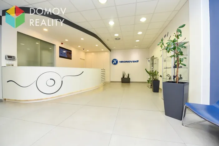 Pronájem kanceláře, Zdice - Černín, 1050 m2