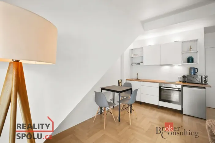Pronájem bytu 2+kk, Praha - Strašnice, Průběžná, 48 m2