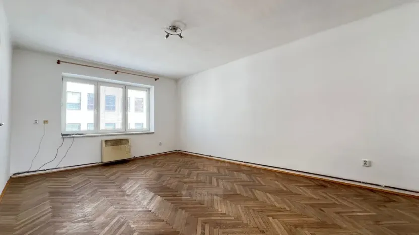 Pronájem bytu 2+1, České Budějovice - České Budějovice 6, Čechova, 61 m2