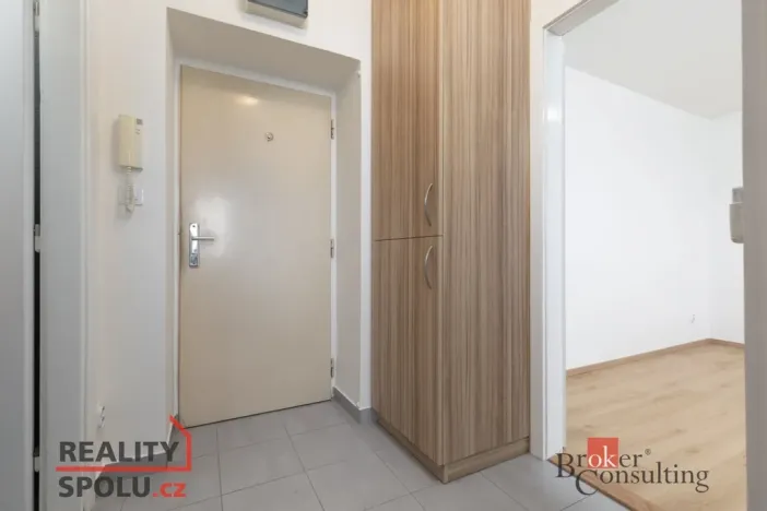 Pronájem bytu 1+1, Dolní Benešov, Osada míru, 33 m2