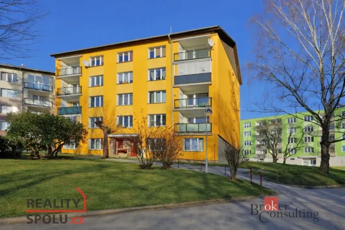 Prodej bytu 3+1, Aš, Dobrovského, 68 m2