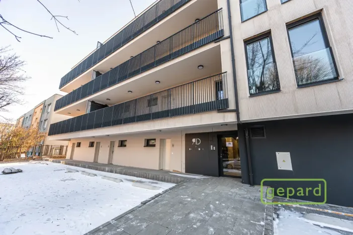 Pronájem bytu 1+kk, Praha, Danielova, 34 m2