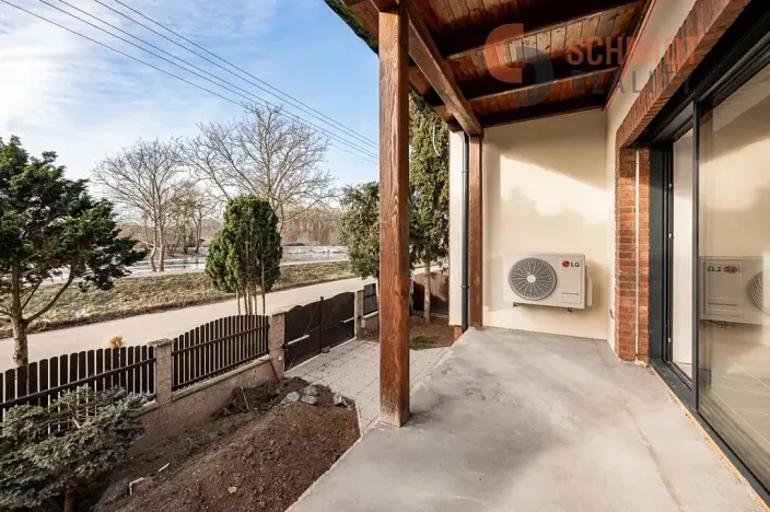 Pronájem bytu 3+kk, Břeclav, 93 m2