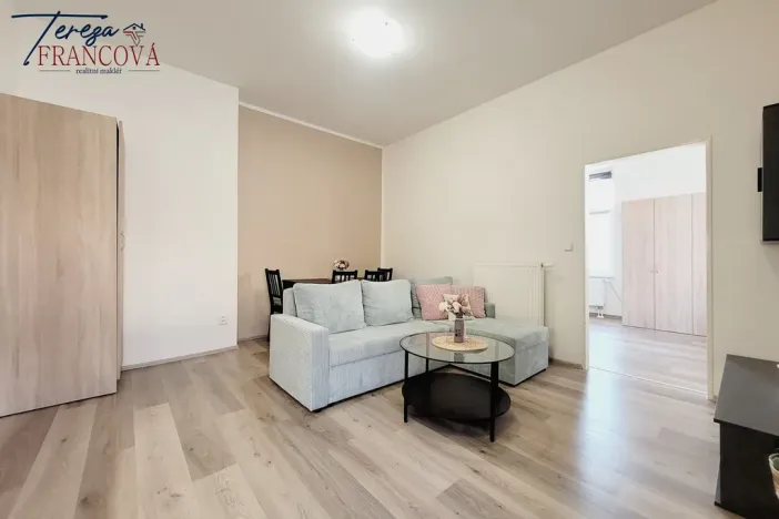 Pronájem bytu 2+kk, Určice, 43 m2