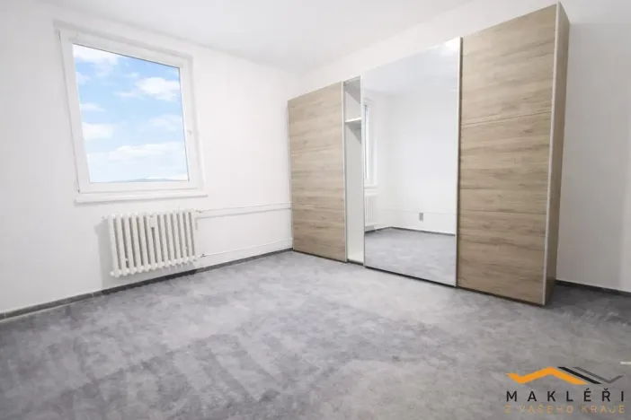 Pronájem bytu 3+1, Jindřichův Hradec - Jindřichův Hradec V, Kosmonautů, 73 m2