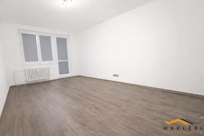 Pronájem bytu 3+1, Jindřichův Hradec - Jindřichův Hradec V, Kosmonautů, 73 m2