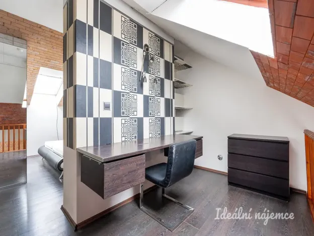 Pronájem bytu 2+kk, Praha - Nové Město, Sokolská, 55 m2