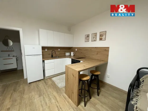 Prodej bytu 1+kk, Ostrava - Nová Ves, Na Lánech, 30 m2
