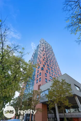 Pronájem atypického bytu, Brno - Štýřice, Pražákova, 332 m2