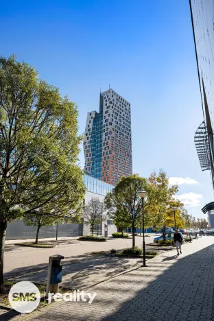 Pronájem atypického bytu, Brno - Štýřice, Pražákova, 332 m2
