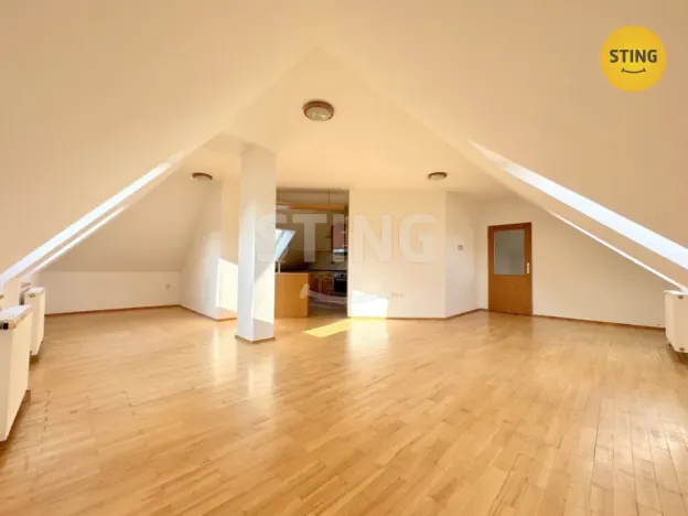 Prodej bytu 3+kk, Třebíč, Hladíkova, 95 m2