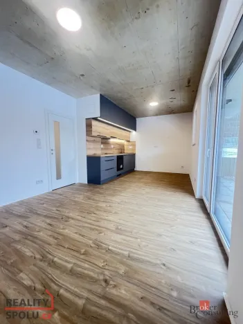 Pronájem bytu 1+kk, Liberec - Liberec XII-Staré Pavlovice, Polní, 34 m2