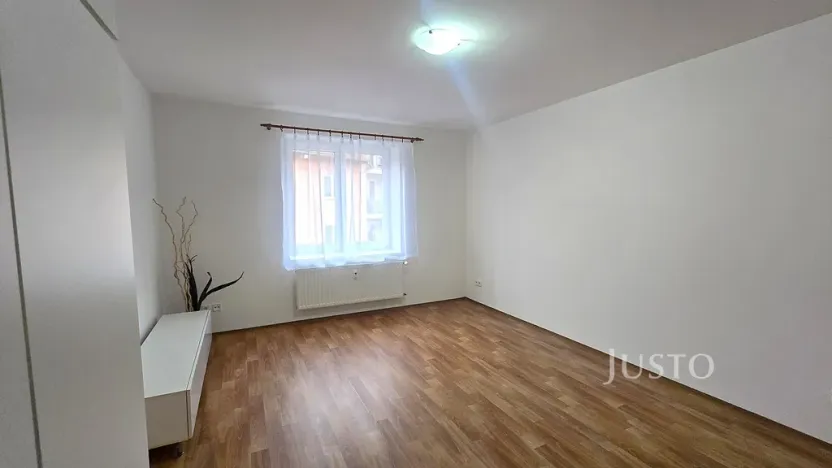 Pronájem bytu 2+1, Písek, Budějovická, 53 m2