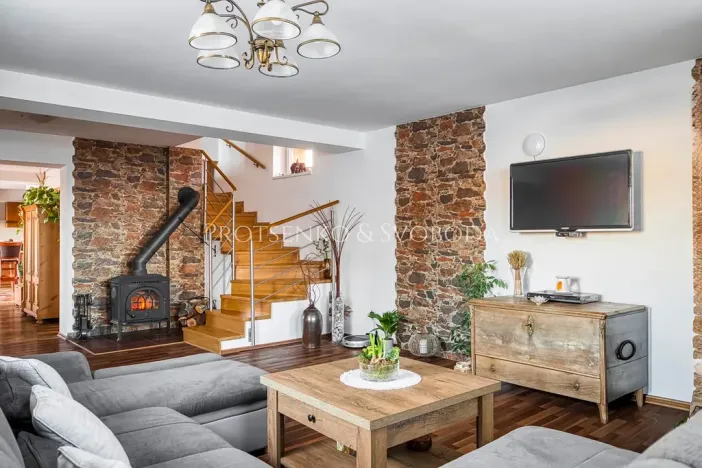 Prodej rodinného domu, Třebnouševes, 400 m2