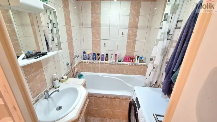 Prodej bytu 3+1, Teplice - Trnovany, Přítkovská, 78 m2