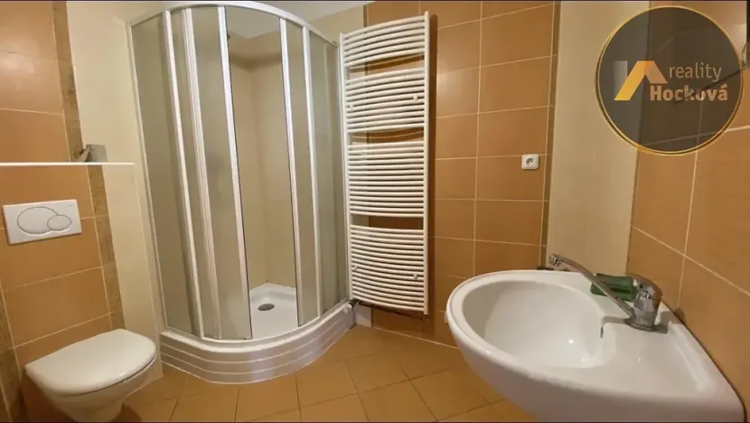 Pronájem rodinného domu, Postřižín, Duhová, 176 m2