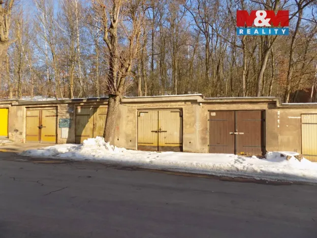 Prodej garáže, Újezdeček, Krušnohorská, 20 m2