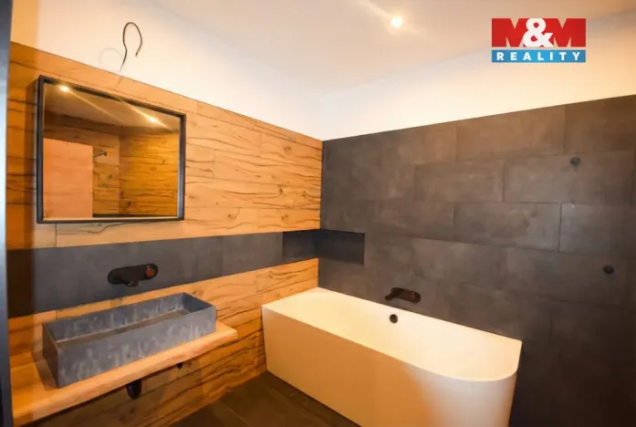 Prodej rodinného domu, Sosnová, 182 m2