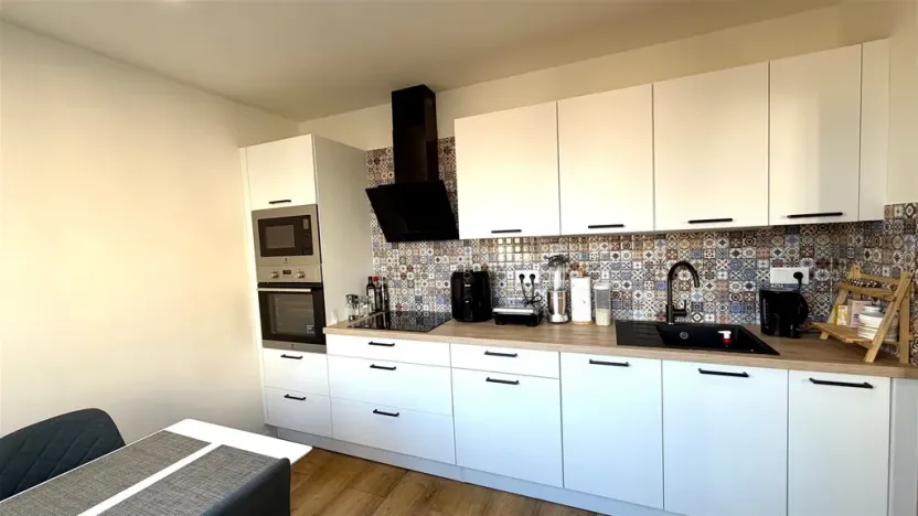 Pronájem bytu 2+1, Cheb, Americká, 61 m2