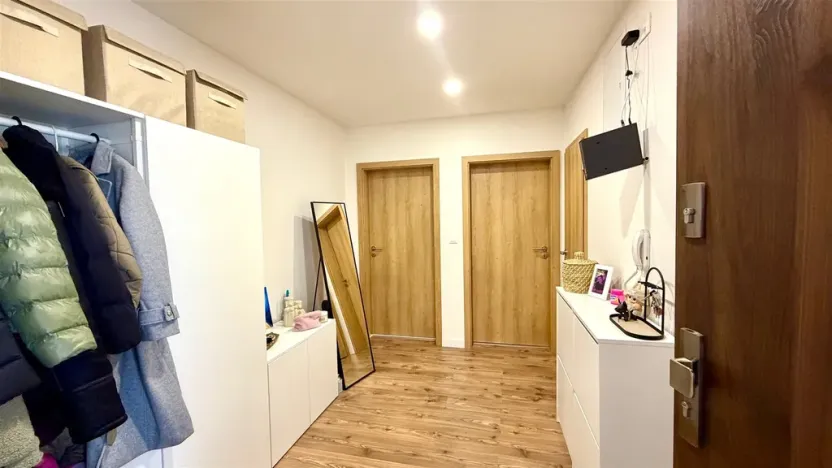 Pronájem bytu 2+1, Cheb, Americká, 61 m2