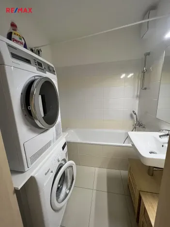 Pronájem bytu 2+kk, Pardubice, Jana Hrubého, 62 m2