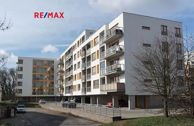 Pronájem bytu 2+kk, Pardubice, Jana Hrubého, 62 m2