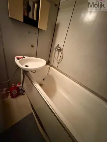 Prodej bytu 4+1, Most, K. H. Borovského, 83 m2