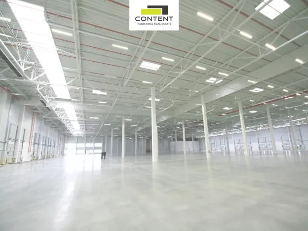 Pronájem výrobních prostor, Syrovice, 5063 m2