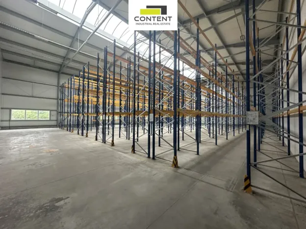 Pronájem skladu, Dubno, 5668 m2