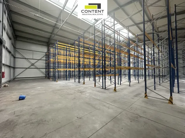 Pronájem skladu, Dubno, 5668 m2