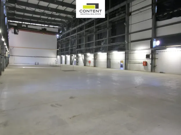 Pronájem skladu, Praha - Třeboradice, Za tratí, 2399 m2