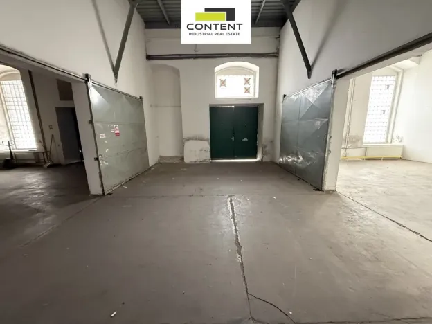 Prodej výrobních prostor, Praha - Čakovice, Cukrovarská, 3508 m2