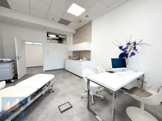 Pronájem ordinace, Praha - Michle, Jihlavská, 30 m2
