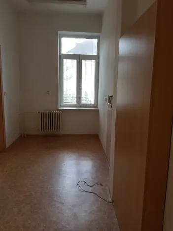 Pronájem obchodního prostoru, Ostrava, 28. října, 40 m2