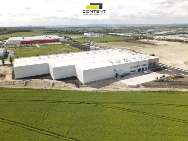 Pronájem výrobních prostor, Ovčáry, 6988 m2