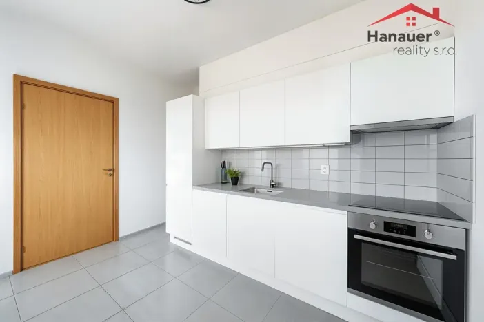 Prodej bytu 3+1, Děčín - Děčín VI-Letná, Weberova, 67 m2