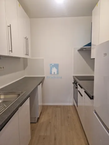 Pronájem bytu 2+kk, Praha, Zrzavého, 45 m2