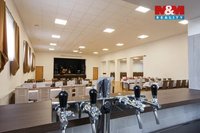 Pronájem restaurace, Vřesina, Ovocná, 635 m2