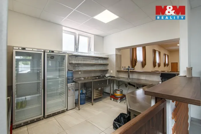 Pronájem restaurace, Vřesina, Ovocná, 635 m2