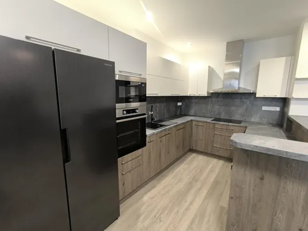 Pronájem bytu 3+kk, Hradec Králové - Pražské Předměstí, Vocelova, 93 m2