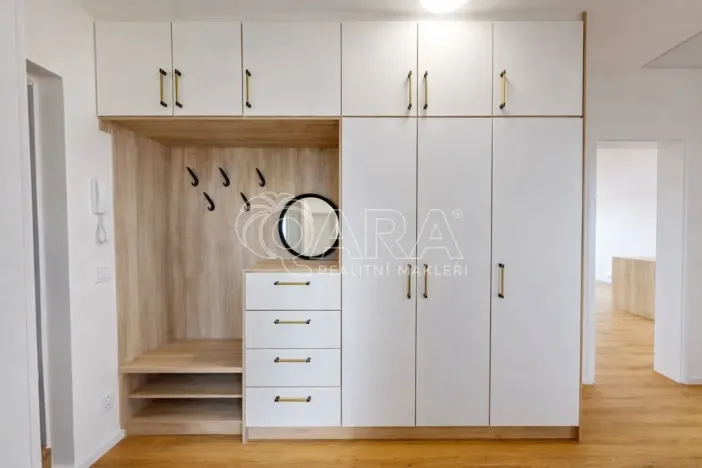 Pronájem bytu 2+kk, Zbiroh, Majerové, 67 m2