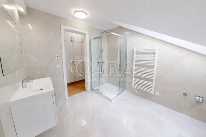 Pronájem bytu 2+kk, Zbiroh, Majerové, 67 m2