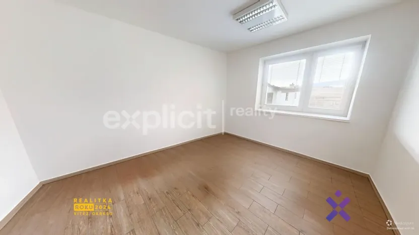 Pronájem kanceláře, Vizovice, Masarykovo nám., 15 m2