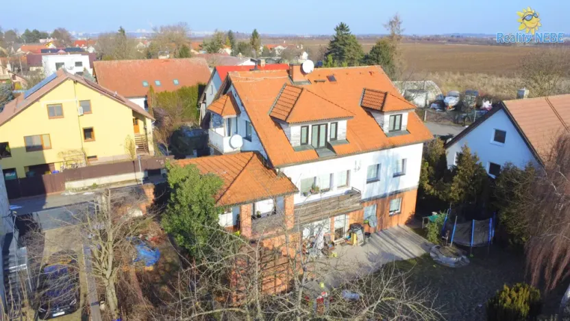 Prodej rodinného domu, Zlatníky-Hodkovice - Hodkovice, Slunečná, 300 m2