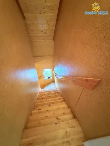 Prodej rodinného domu, Zlatníky-Hodkovice - Hodkovice, Slunečná, 300 m2