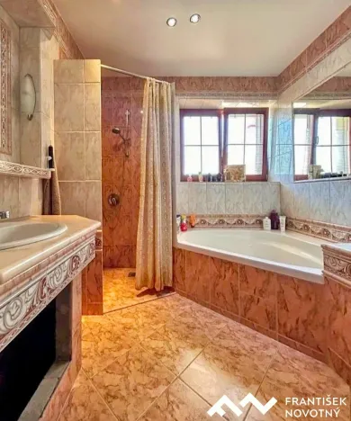 Prodej bytu 4+kk, Blatnice pod Svatým Antonínkem, 135 m2