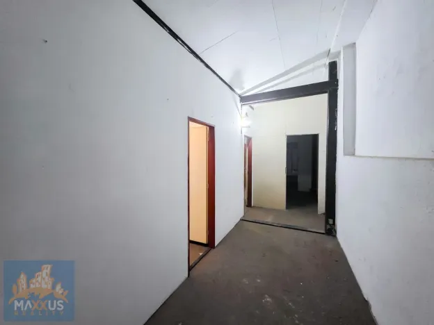 Pronájem výrobních prostor, Hostomice, Tyršovo náměstí, 220 m2